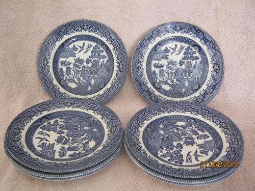 Set of 8 Churchills Blue and White Willow pattern Side / Cake Plates