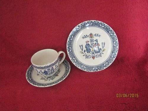 Johnson Bros "Hearts and Flowers" Trios (6 available)