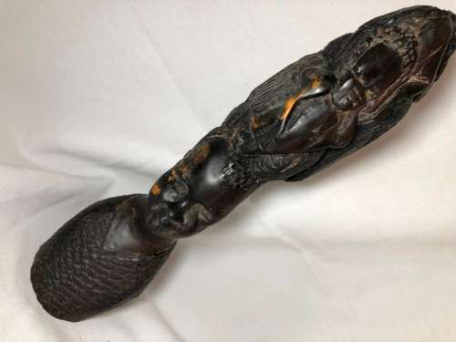 HIGHLY DETAILED HAND CARVED WOOD STATUE OF A WOMAN 25cm