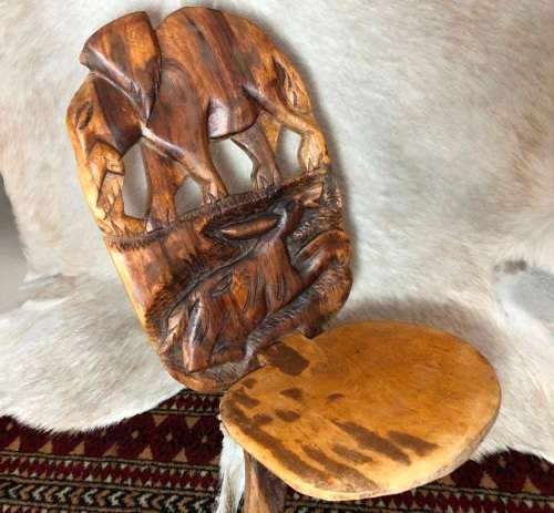 HAND CARVED FOLD-UP CHAIR