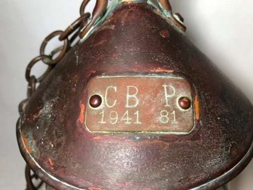 COPPER MILITARY NAVIGATION LIGHT WITH MARKINGS CB 1941 P81 (25CM)