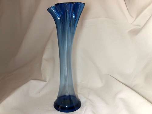 Vintage blue glass vase - perfect condition - 25cm
