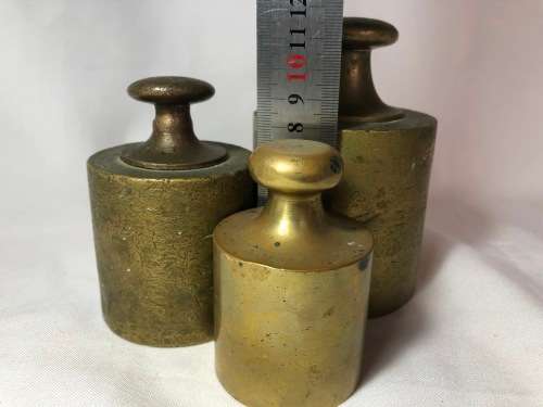 3 Antique brass scale weights - loads of character - 6kg