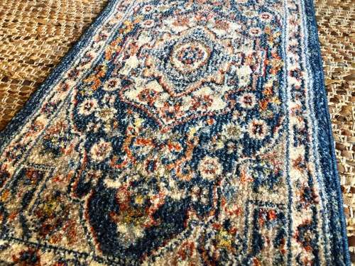 Luxurious Persian design carpet runner- made in Turkey - 150X48cm