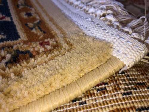 Luxurious Persian design carpet - made in Turkey - 150X50cm
