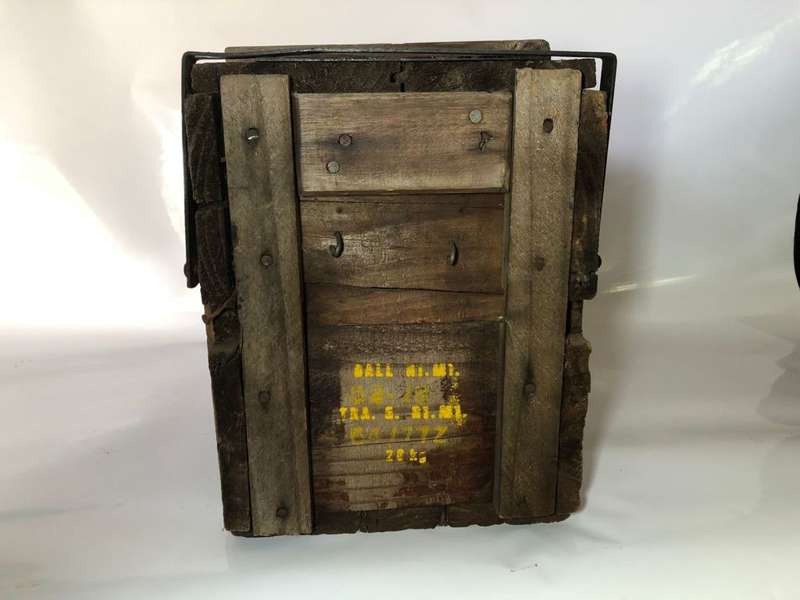 76.2X51 NATO - AMMUNITION BOX WITH LOADS OF CHARACTER