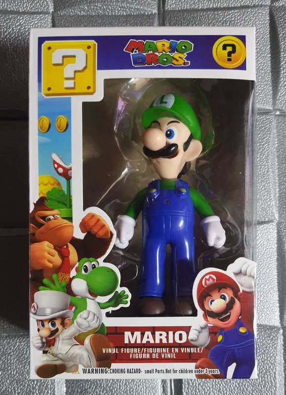 Luigi Figurine Brand New 14cm