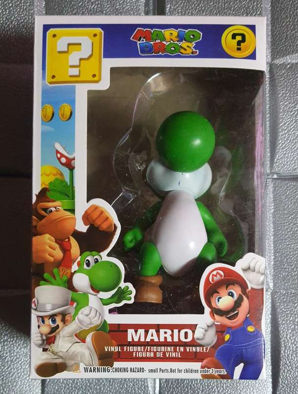 Yoshi Figurine Brand New 12cm