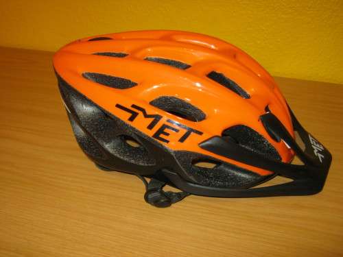 MET Cycling Helmet