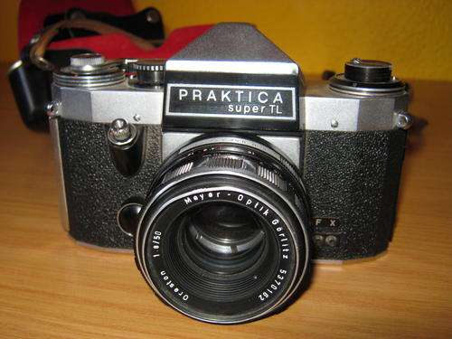 Praktica Super TL 35mm Film Camera