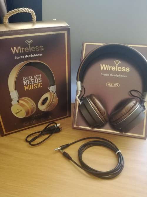 Wireless Bluetooth Headphones
