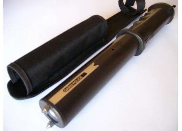 High Voltage Stun Baton - 2.5 Million Volts - Torch and Siren Function