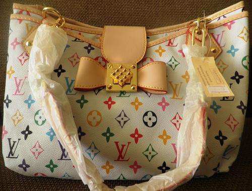 BRAND NEW LOUIS VUITTON HANDBAG **WHITE**
