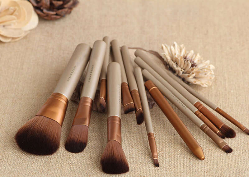 *LOCAL STOCK* Professional Makeup Cosmetic 12pcs Brush Set Gold Metal Tin Box GIFT