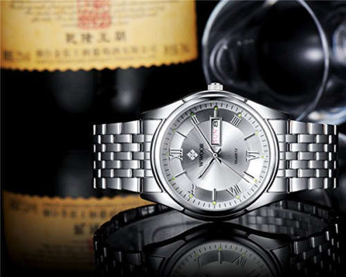 Men's Quartz Casual Luminous Stainless Steel WaterProof Watch - Silver Unboxed