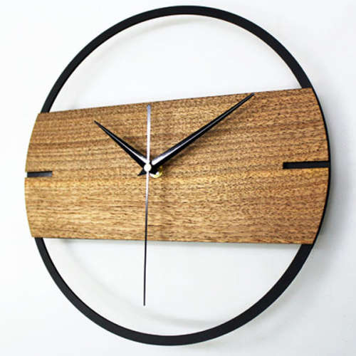 Theatrical Style Creative Wall Clock Unboxed