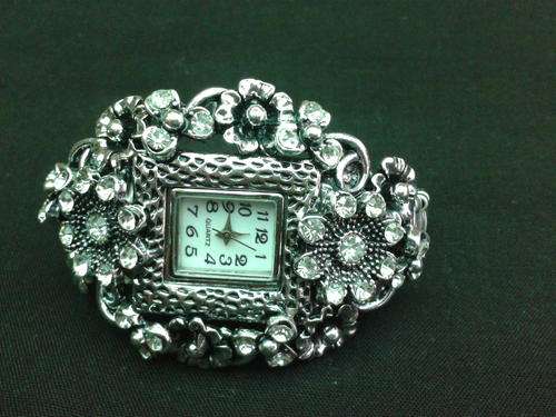 BANGLE / WHATCH