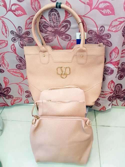 ** Brand New** 4 Pc Ladies Stylish Hand Bag Set -