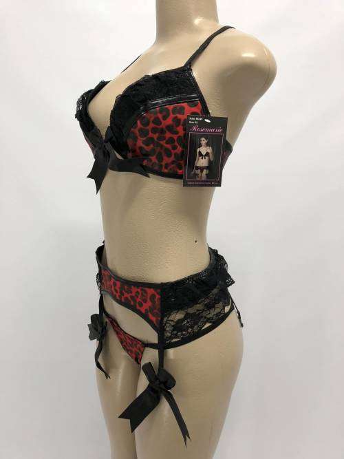 size M 3 pcs sexy Lingerie set