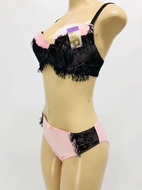 Size 38C pink bra and panty set with black lace