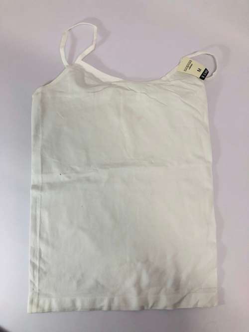 size M cotton top white