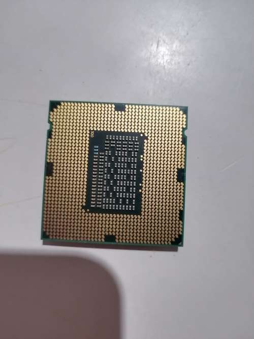 Intel Core i5-2400 Quad-Core Processor 3.1 GHz