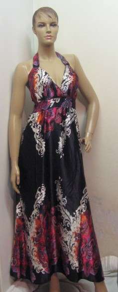 stunning halterneck summers dress (size 34)