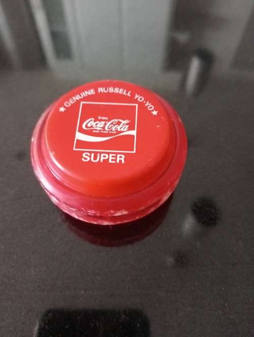 17 CocaCola yo yo's
