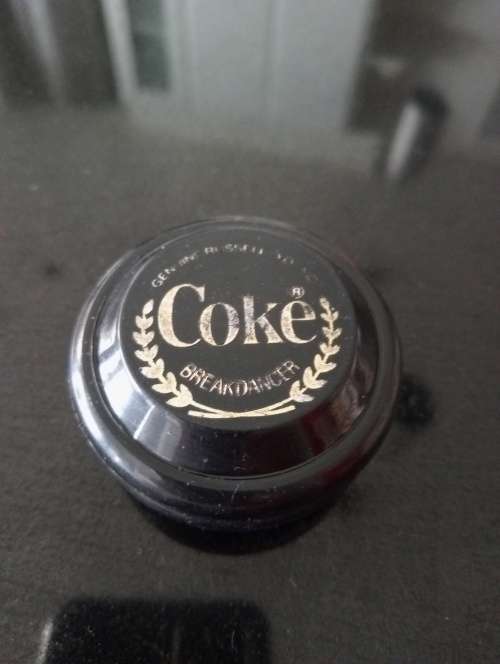 17 CocaCola yo yo's