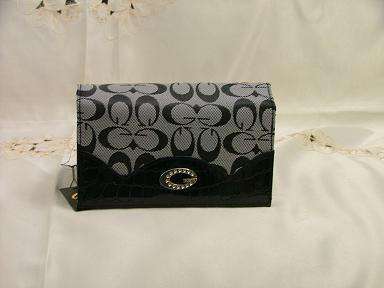 "FASHION WALLET ***CRAZY ***R1 ***NO RESERVE"