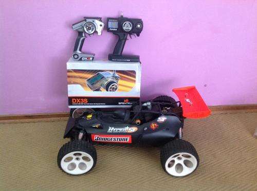 FG Baja 1/6  2 stroke petrol + Spektrum DX3s
