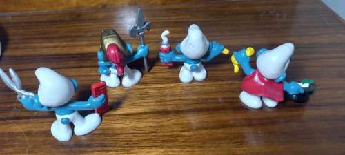 Original 1979 Peyo Schleich smurfs x4 Bid per smurf to take all 4