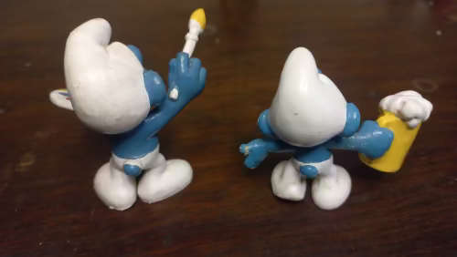 Two Vintage Peyo smurfs