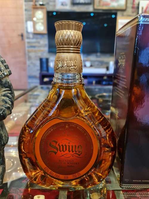 Johnnie Walker Swing Whisky