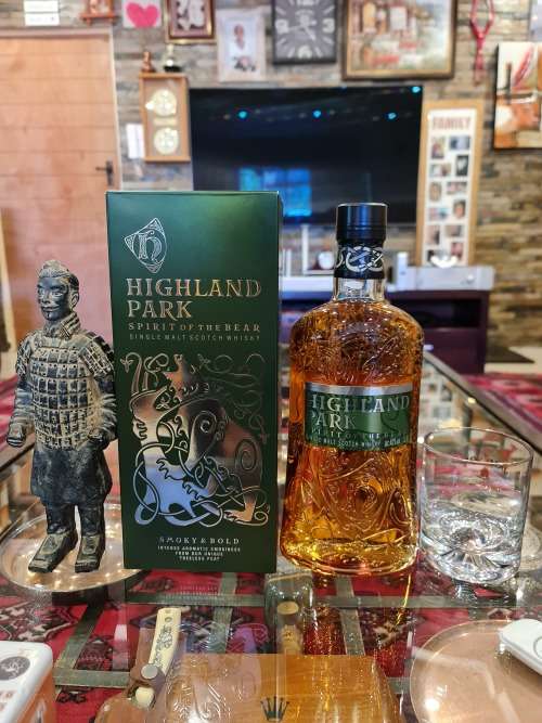 Highland Park Spirit Of The Bear Single Malt Whisky