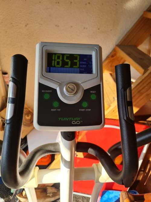 Tunturi Go 50 Elliptical Cross Trainer Machine