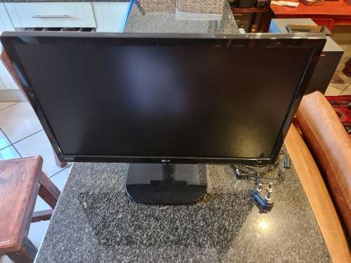 LG 22mp48HQ 21.5 Inch 1080px Monitor