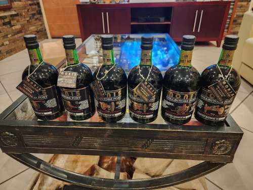 Set of 5 Monis limited edition 1961 Collectors Port