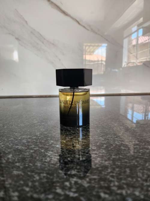 Yves Saint Laurent La Nuit De l`Homme Parfum