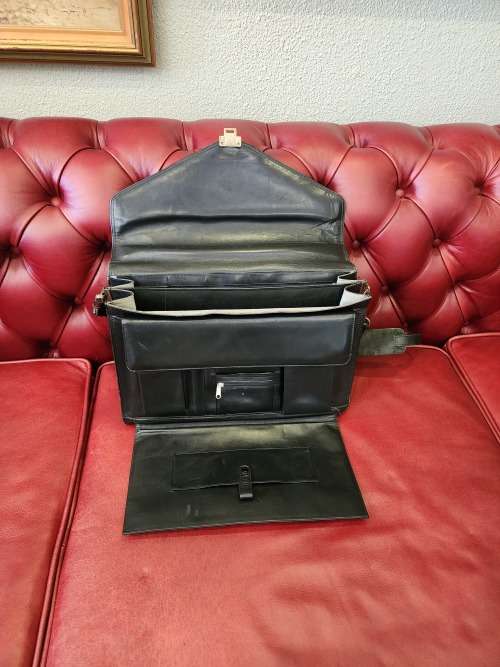 Black Leather Messenger Laptop Bag