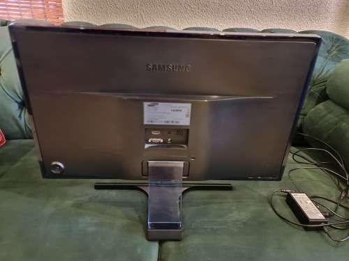 Samsung SE390 24` FHD 1920x1080 PLS Monitor