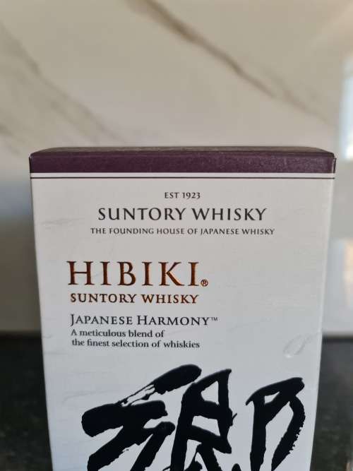 Hibiki Harmony Suntory Japanese Whisky