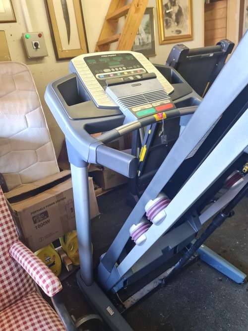 Proform performance 1250 treadmill on sale