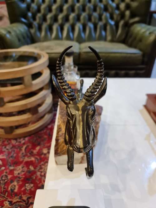 Bronze Leaping Gazelle Sculpturr