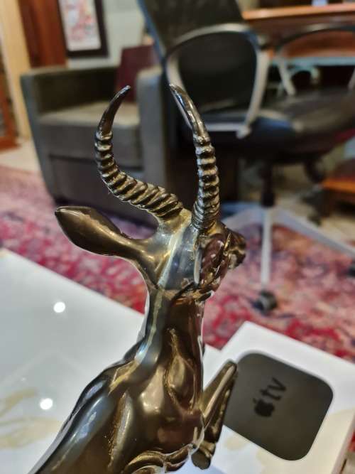 Bronze Leaping Gazelle Sculpturr
