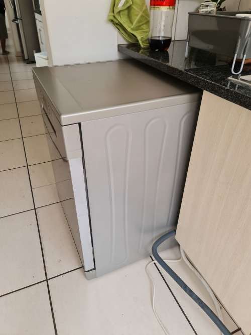 Hisense H12DSS 12 Place Dishwasher