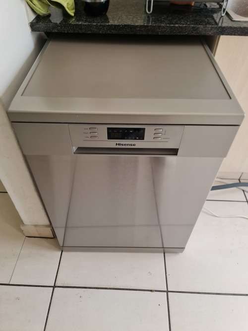Hisense H12DSS 12 Place Dishwasher