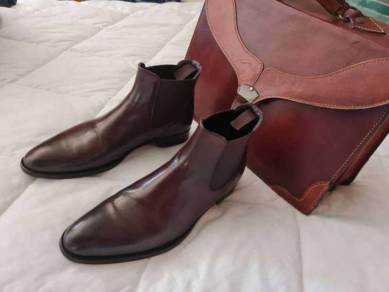 Russell and Bromley London Chalsea Boots