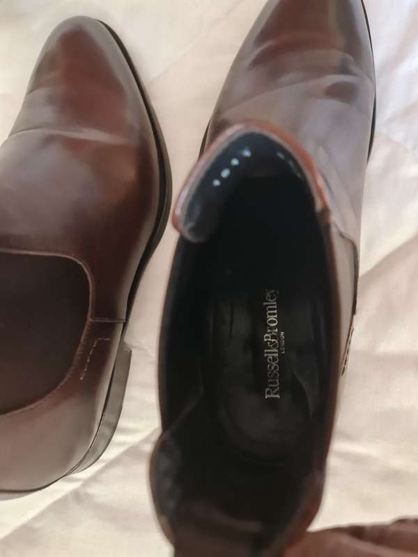 Russell and Bromley London Chalsea Boots