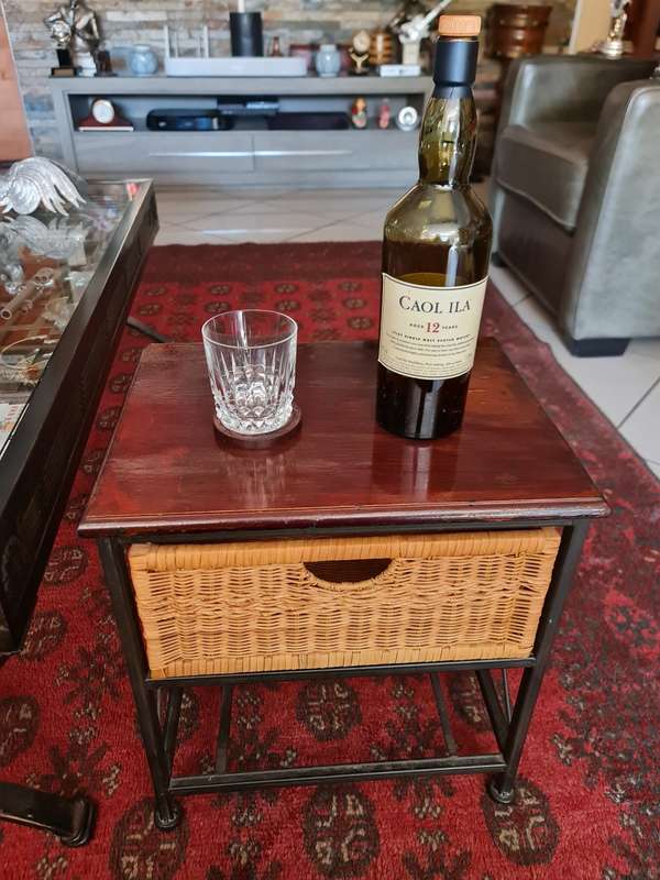 Single Pedestal made of Steel, Wood and Wicker